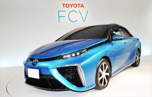 Toyota hydrogen front 2015