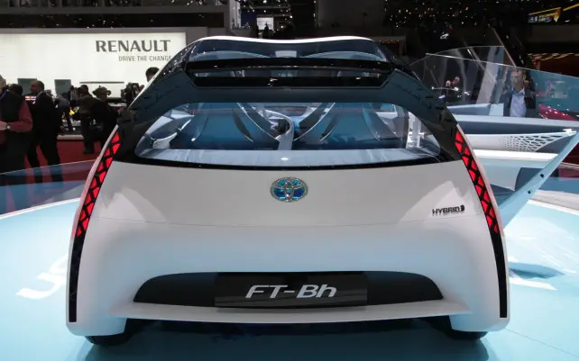 2015 Toyota FT-Bh Hybrid rear side