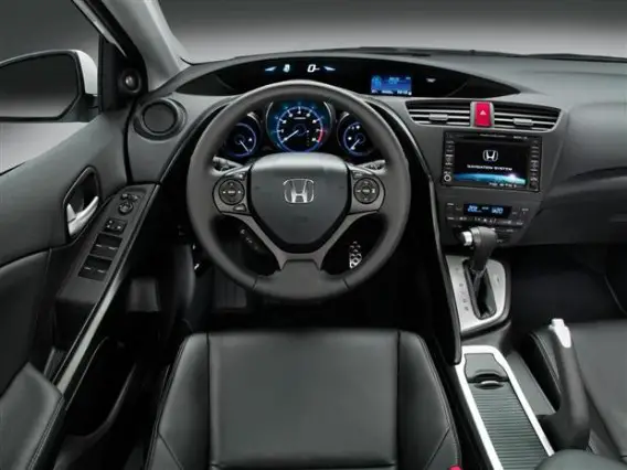 2014 Honda Civic vs 2014 Toyota honda interior
