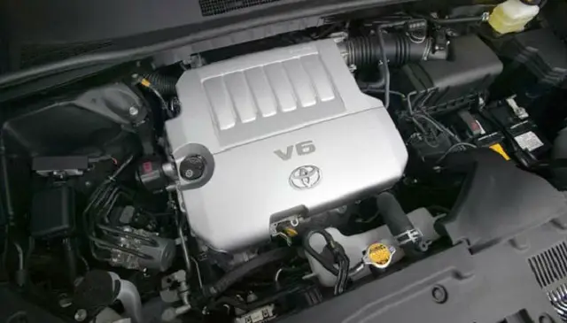 2016 Toyota Highlander engine