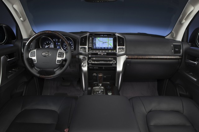 2016 Toyota Land Cruiser Hybrid inside
