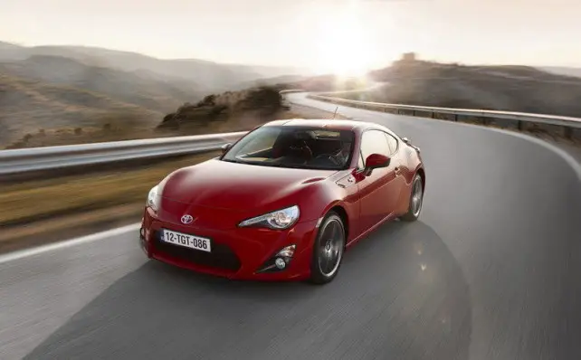 2013 Toyota GT 86 red banned commercial