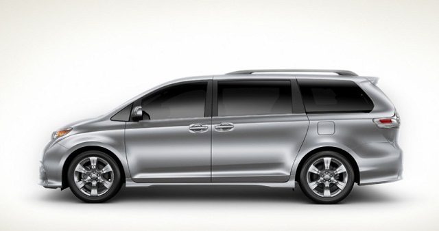 2015 Toyota Sienna side