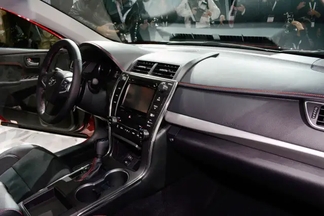 2015 Toyota Camry interior