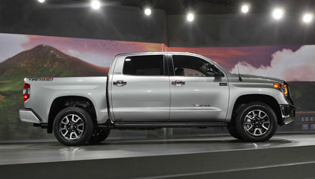 2016 Toyota Tundra side