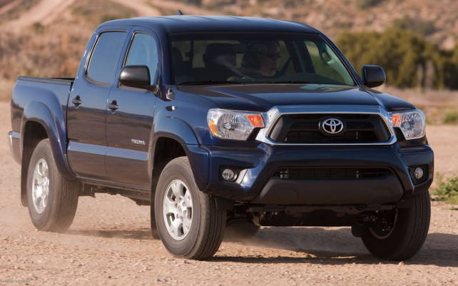 2016 Toyota Tacoma front side