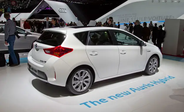 Toyota Auris Hatchback 2014 rear