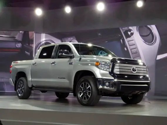 2015 Toyota Tundra Diesel front side