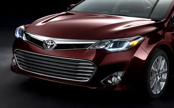 2016 Toyota Avalon front grill