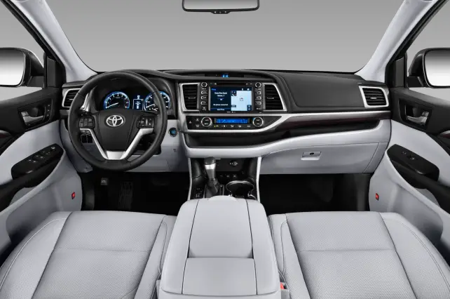 2015 Toyota Highlander Hybrid Limited interior