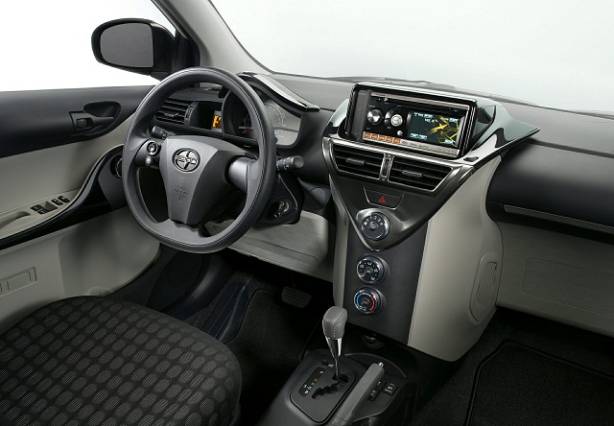 2015 Toyota IQ interior