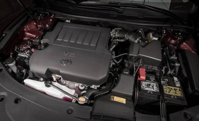 2015 Toyota Avalon hybrid engine