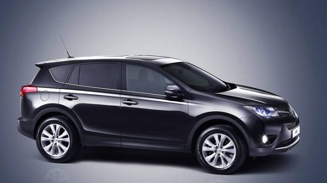 2016-Toyota-RAV4-design