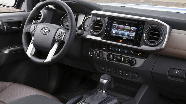Toyota Tacoma 2017 Interior