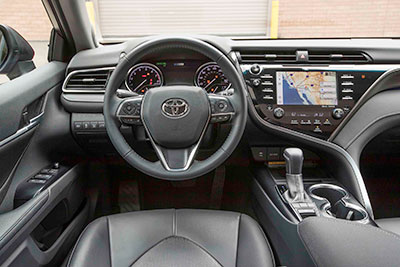 2018-Toyota-Camry-interior